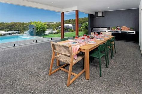 Draw 450: Endeavour Prize Home .